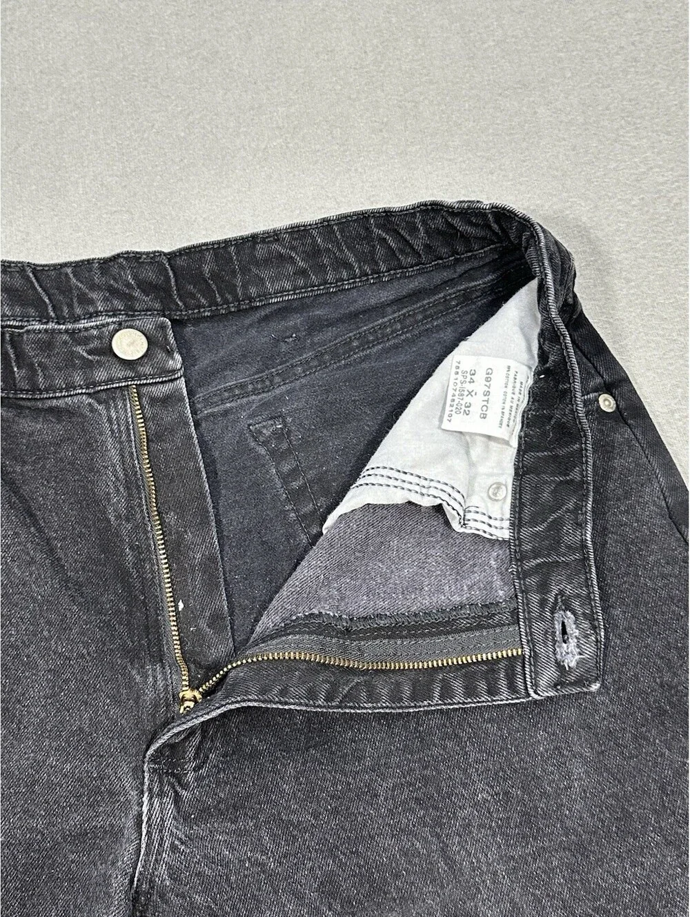 Wrangler Jeans Mens 31x31 Black Denim Straight Leg Authentic Classic Fit